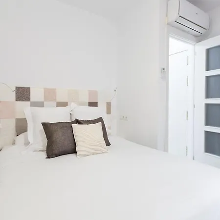 Santa Lucia - 1 Bedroom In The Heart Of The Centre * Malaga