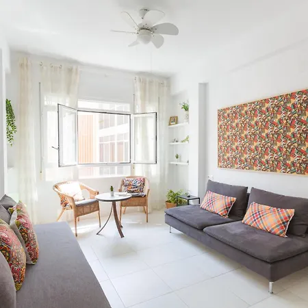 Santa Lucia - 1 Bedroom In The Heart Of The Centre Apartment Malaga