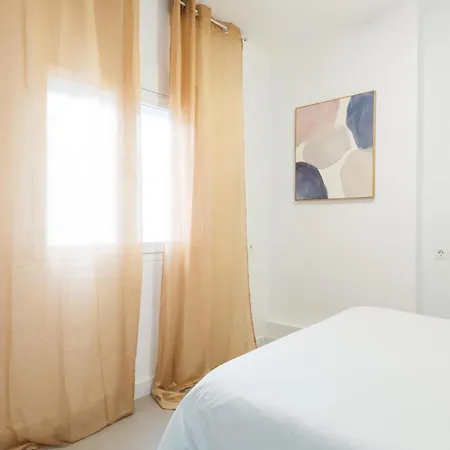 Santa Lucia - 1 Bedroom In The Heart Of The Centre Apartment *