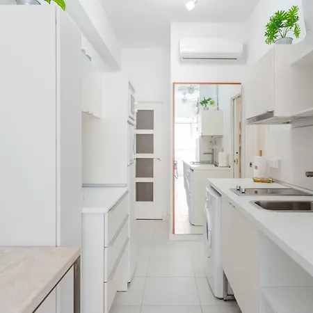 Santa Lucia - 1 Bedroom In The Heart Of The Centre *